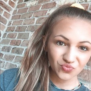Meet your Posher, Jenna